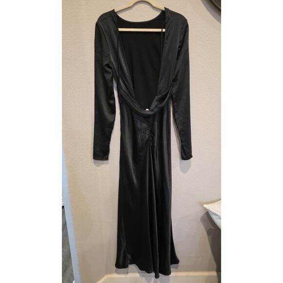 We Wore What Maxi Dress Womens M Black Long Sleeve Open Back Cowl Formal - Picture 13 of 16